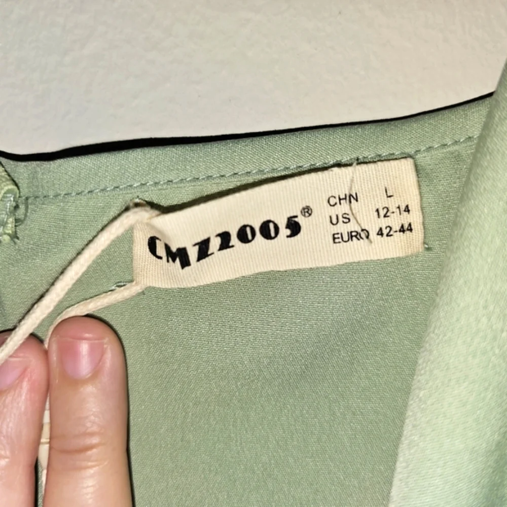 CMZ2005 Seaglass Green V-neck Maxi Faux Wrap Sz L (12-14) NWT
